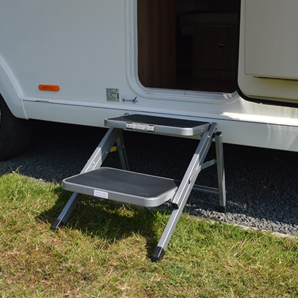 FOLDABLE STEEL DOUBLE STEP