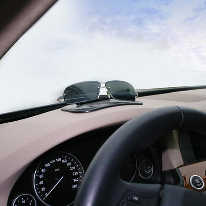 STICKY PAD ANTI-SLIP MAT 8X14CM