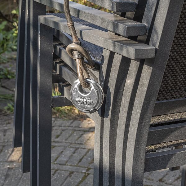 DISCUS LOCK WITH NUMBER COMBINATION