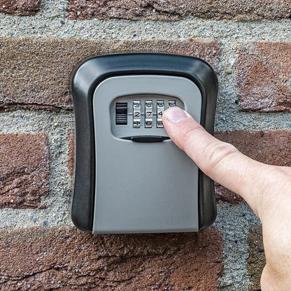 KEY SAFE WITH NUMBER COMBINATION