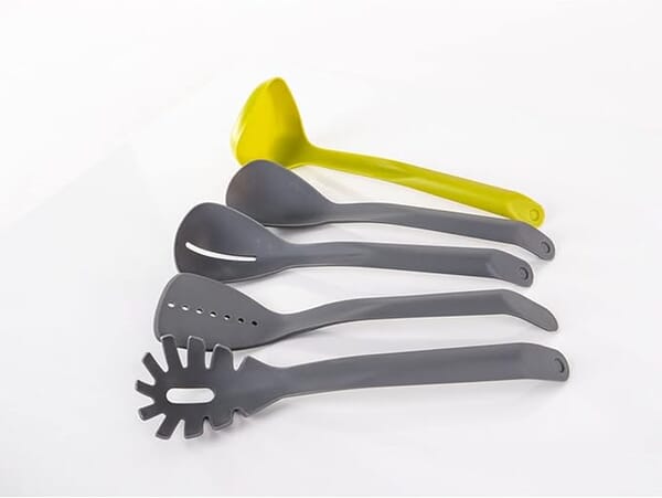 CAMP4 KITCHEN AID - SET OF 5 STACKABLE KITCHEN UTENSILS