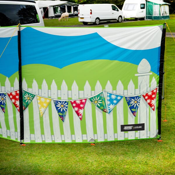 "SUMMER DAYS" 3-PANEL WINDBREAK - STEEL POLES & PEGS - 500X140CM